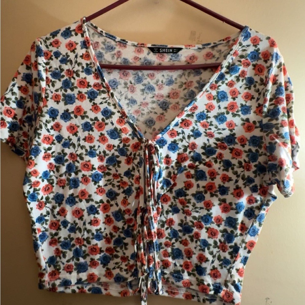 SHEIN Floral Crop Top - Red, Blue, White